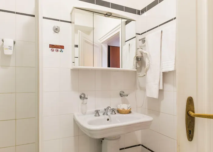 Leon D'oro 4* Prag