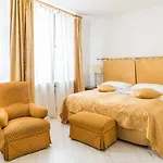 Hotell Leon D'oro 4*