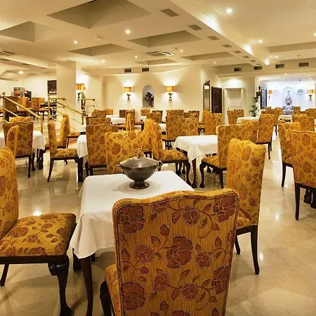 Leon D'oro Otel 4*