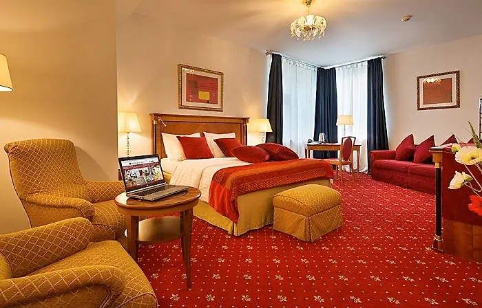 Leon D'oro Hotel 4*